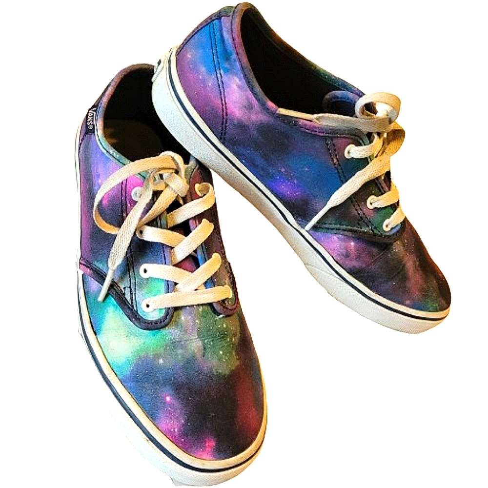 Vans missy galaxy print size 6